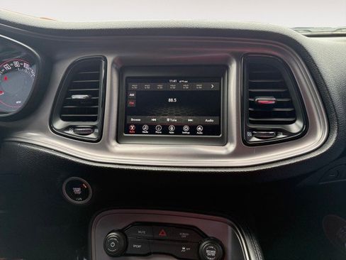 Used 2023 Dodge Challenger SXT w/ Blacktop Package image 8