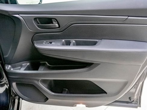 New 2025 Honda Odyssey Sport-L image 32