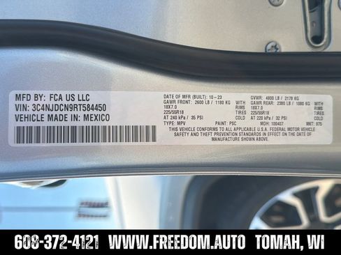 Used 2024 Jeep Compass Limited AWD/4WD image 28