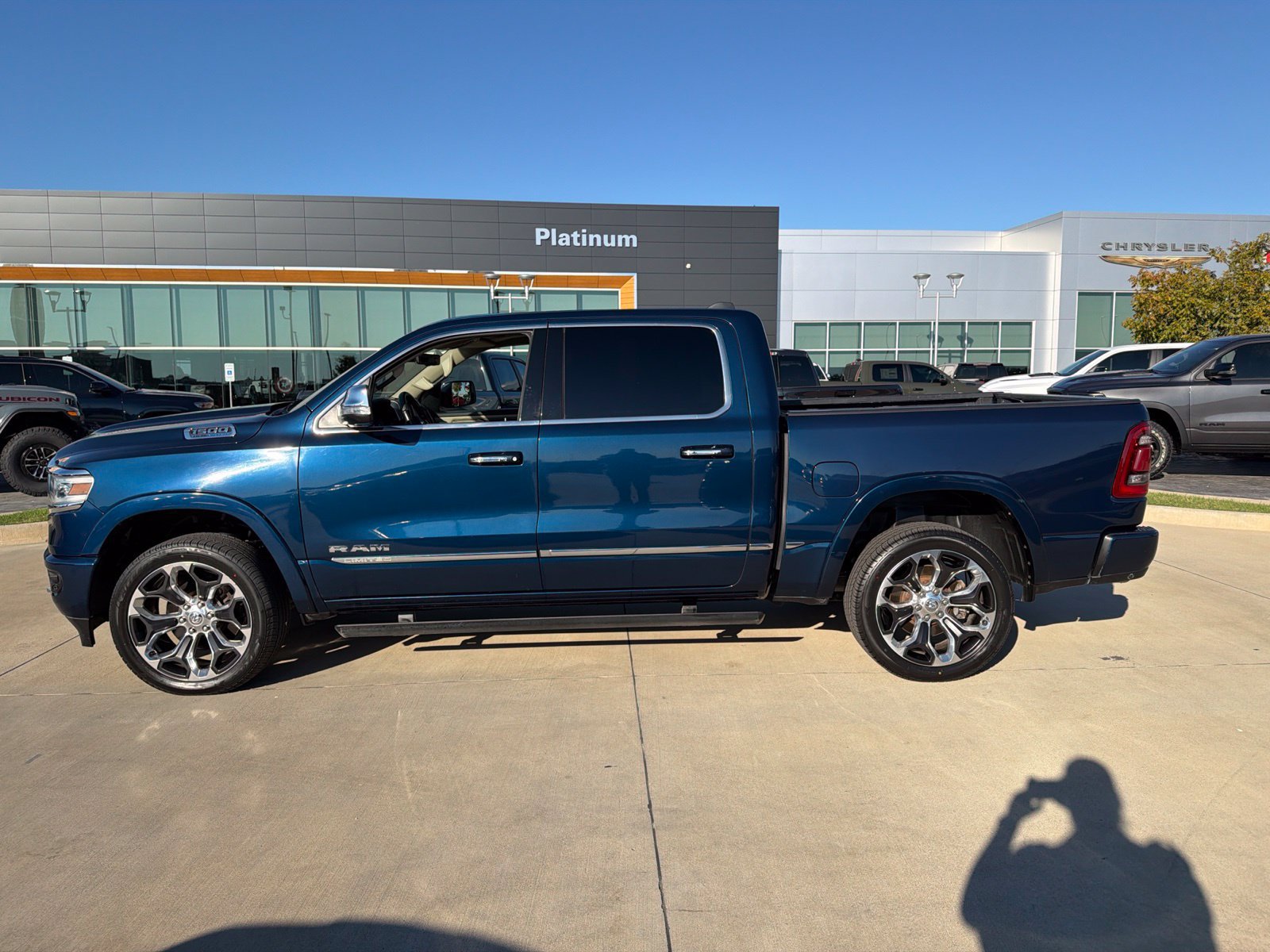 Used 2021 RAM 1500 Limited AWD/4WD image 2
