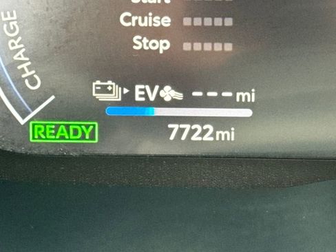 Used 2023 Toyota RAV4 XSE image 19