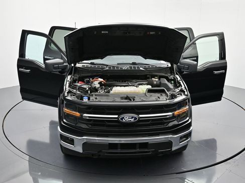 Used 2024 Ford F150 XLT w/ Mobile Office Package image 45