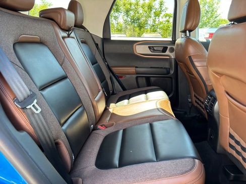 Used 2025 Ford Bronco Sport Outer Banks w/ Outer Banks Tech Package+ AWD/4WD image 21