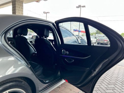 Used 2017 Mercedes-Benz E 300 4MATIC image 45