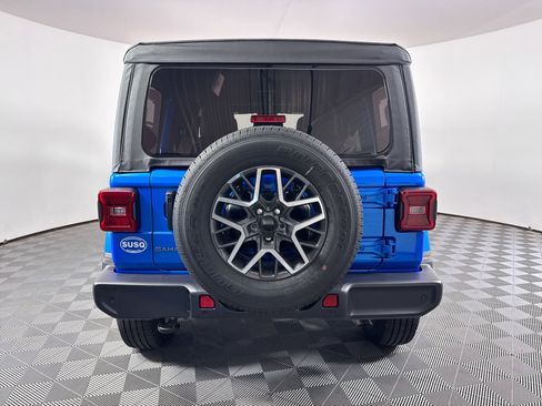 New 2025 Jeep Wrangler Sahara image 17