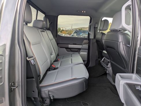 Used 2025 Ford F150 Lariat w/ Equipment Group 501A Mid image 29