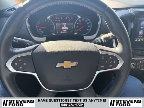 Used 2021 Chevrolet Traverse LT FWD image 26