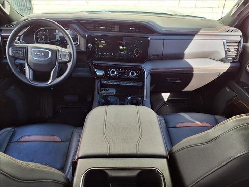 Certified 2024 GMC Sierra 1500 AT4 w/ Technology Package image 4