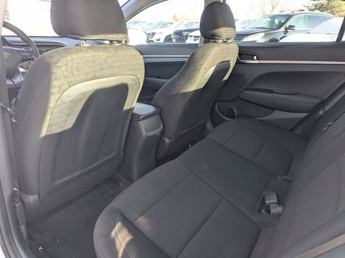 Used 2020 Hyundai Elantra SE w/ Cargo Package (C1) image 29