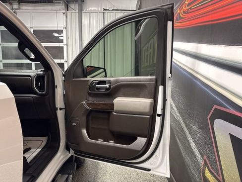 Used 2021 GMC Sierra 1500 SLT w/ SLT Premium Plus Package image 28