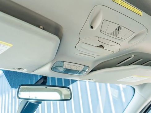 Used 2017 Ford Transit Connect XLT image 22