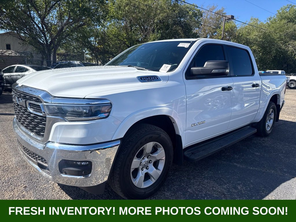 Used 2025 RAM 1500 Big Horn AWD/4WD image 5