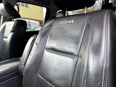 Used 2015 Nissan Titan PRO-4X image 17