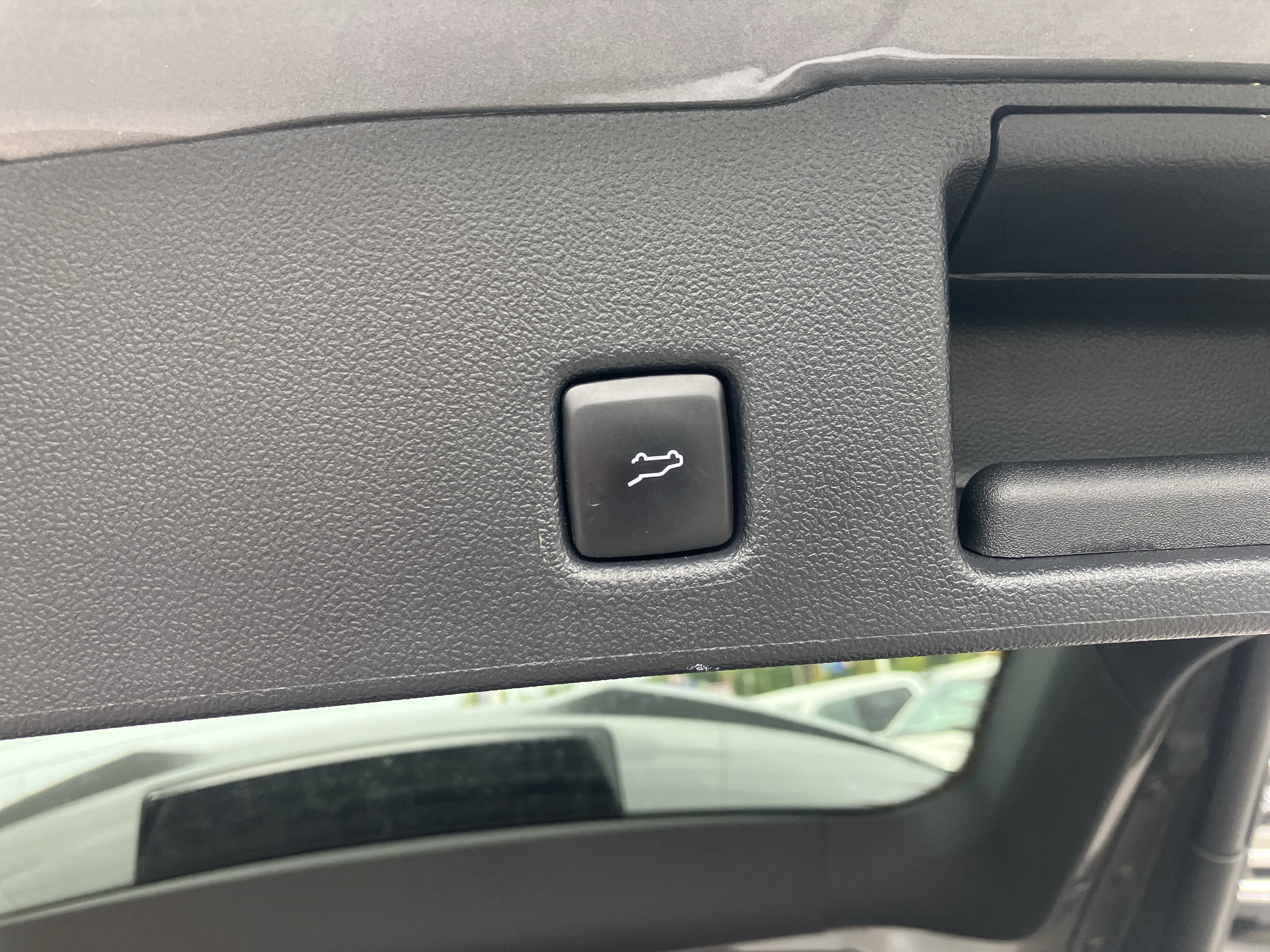 Certified 2024 Ford Escape ST-Line Elite w/ Premium Technology Package AWD/4WD image 13
