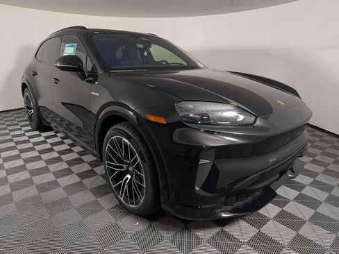 New 2026 Porsche Cayenne Electric AWD/4WD image 9