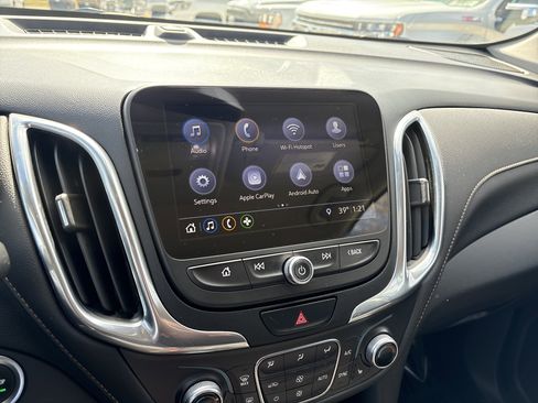 Used 2021 Chevrolet Equinox Premier image 21