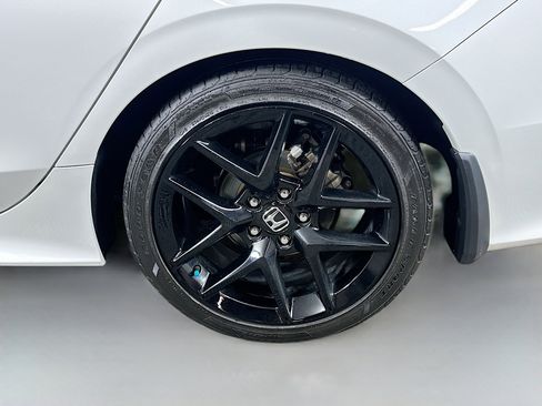 Used 2023 Honda Civic Sport image 29