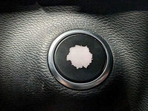 Used 2020 Volvo XC40 T5 R-Design w/ Protection Package Premier AWD/4WD image 21
