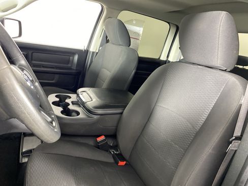 Used 2019 RAM 1500 Express w/ Wheel & Sound Group AWD/4WD image 16