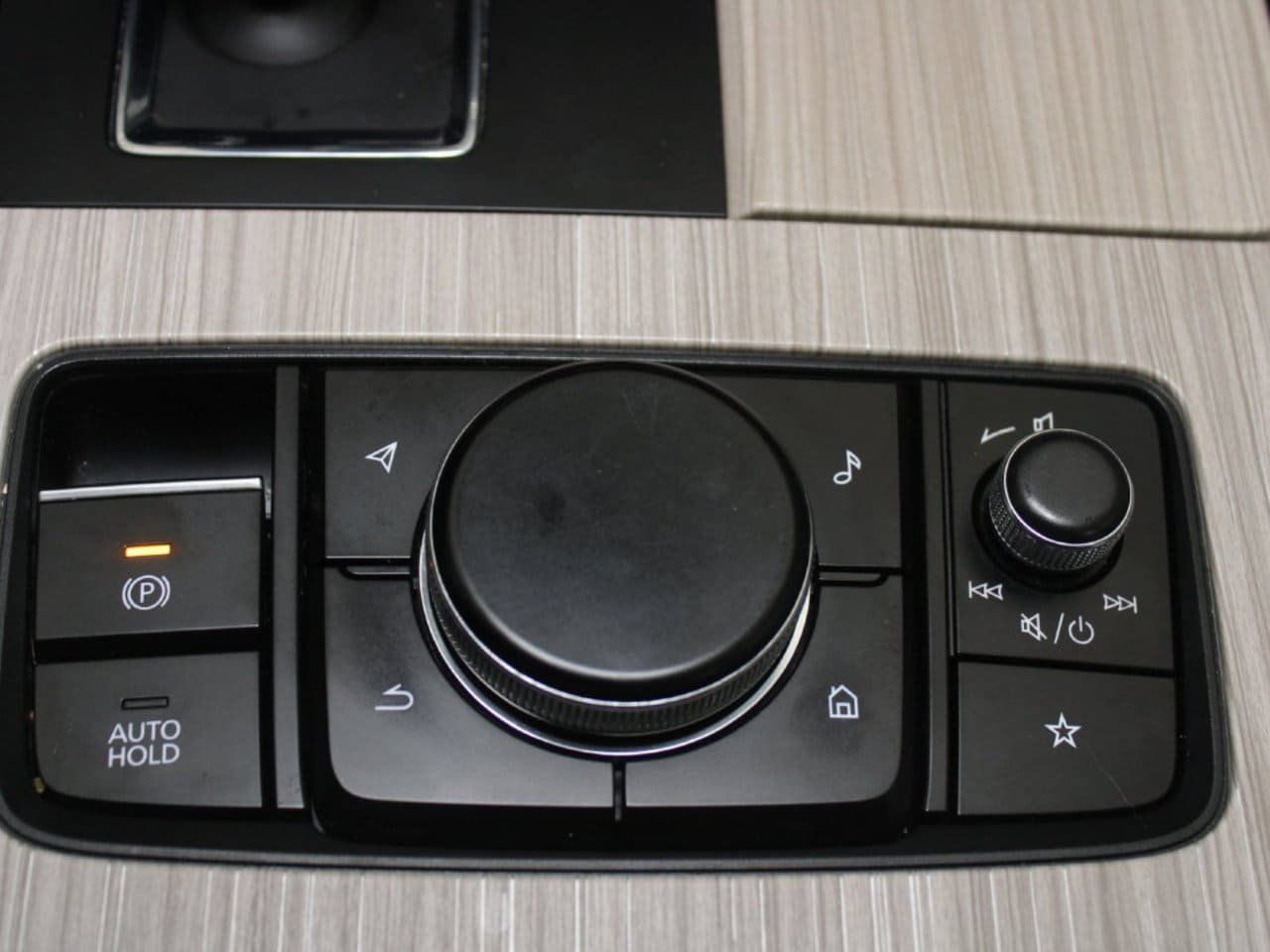 Used 2024 MAZDA CX-90 Plug-In Hybrid w/ Premium Plus AWD/4WD image 29