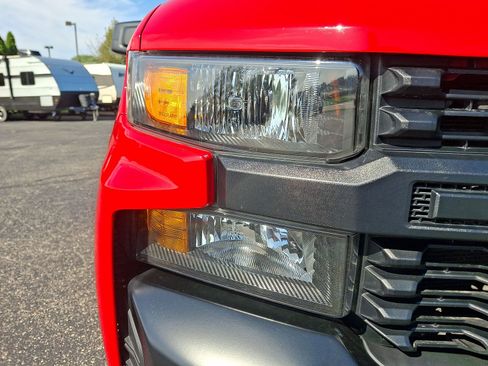 Used 2019 Chevrolet Silverado 1500 W/T w/ Trailering Package AWD/4WD image 24