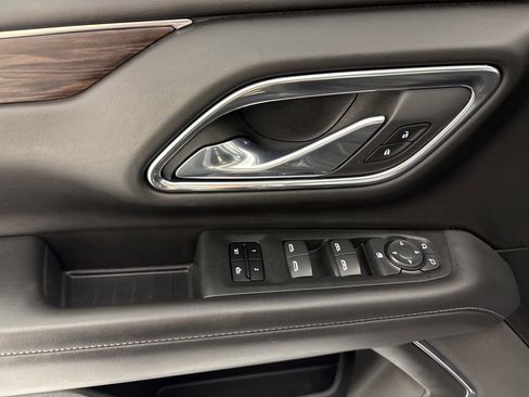 Used 2023 Chevrolet Tahoe LT image 28