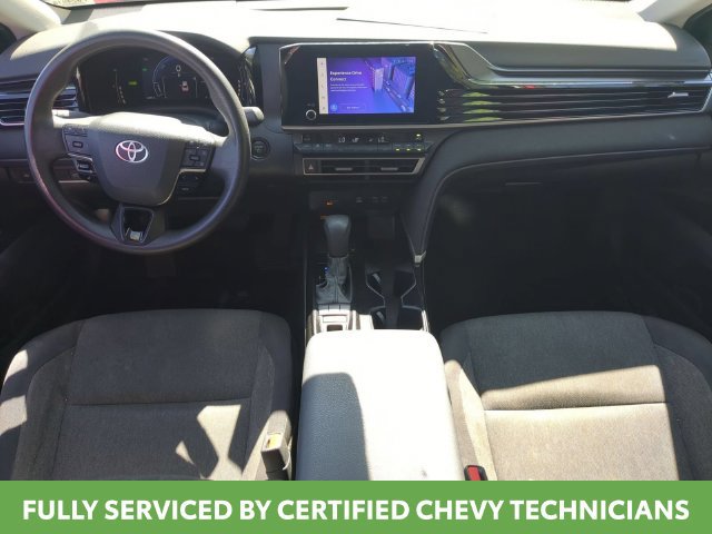 Used 2025 Toyota Camry LE FWD image 38