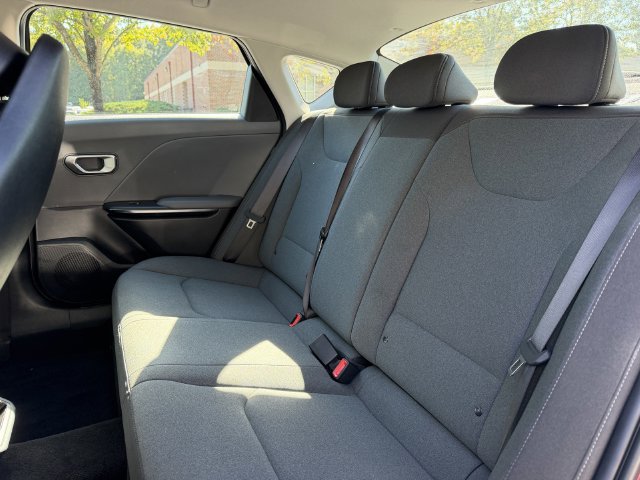 Certified 2025 Kia K4 FWD image 26