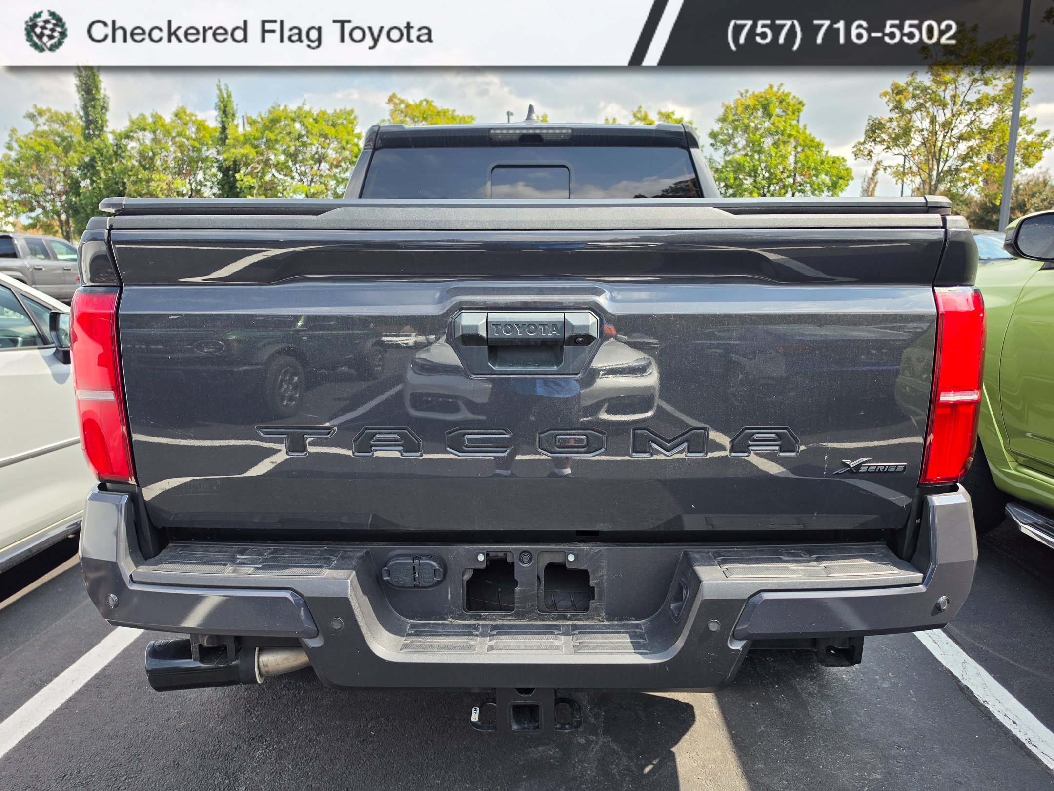 Used 2024 Toyota Tacoma TRD Sport w/ TRD Sport Upgrade Package RWD image 5