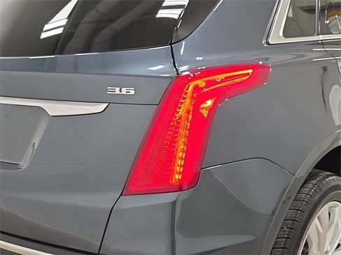 Used 2019 Cadillac XT5 Premium Luxury w/ Driver Assist Package image 34