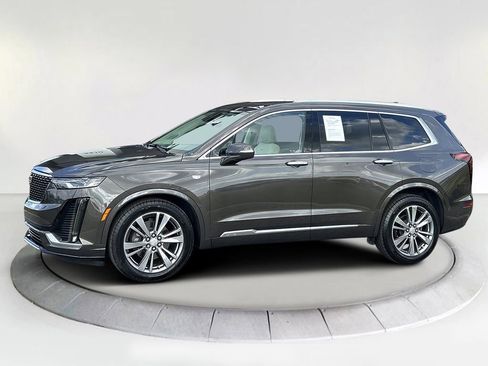 Used 2020 Cadillac XT6 Premium Luxury image 1