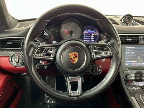 Used 2018 Porsche 911 Carrera 4S image 12