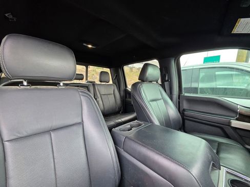 Used 2022 Ford F350 Lariat w/ Tremor Off-Road Package image 4