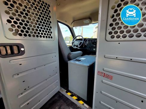 Used 2014 GMC Savana 1500 RWD image 15