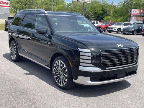 New 2026 Hyundai Palisade Calligraphy FWD image 4