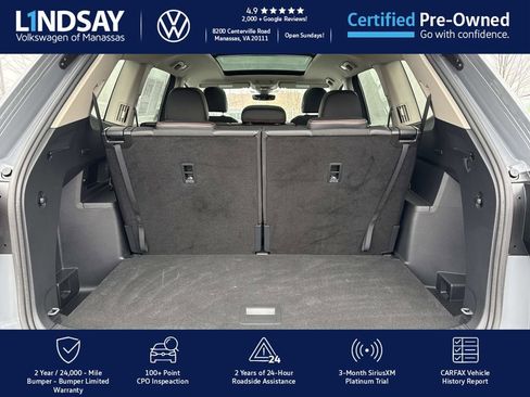 Used 2025 Volkswagen Atlas Peak Edition SE image 12