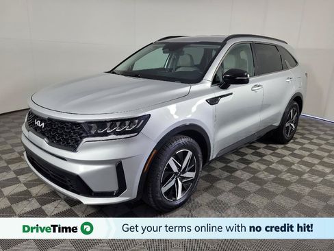 Used 2022 Kia Sorento S FWD image 1