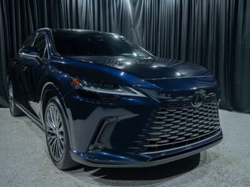 Used 2023 Lexus RX 350 AWD/4WD image 3