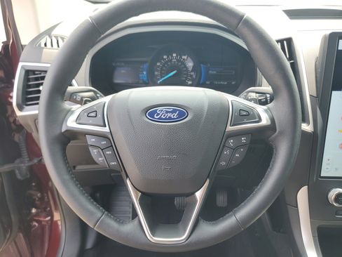 Used 2024 Ford Edge SEL w/ Convenience Package AWD/4WD image 14