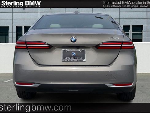Certified 2025 BMW 530i image 25