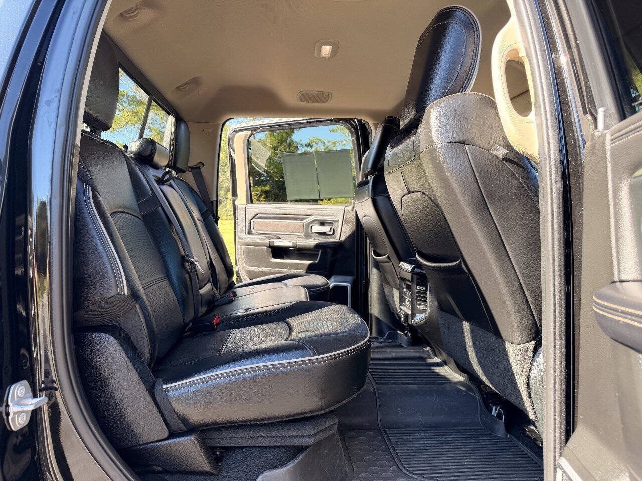 Used 2019 RAM 2500 Laramie AWD/4WD image 25