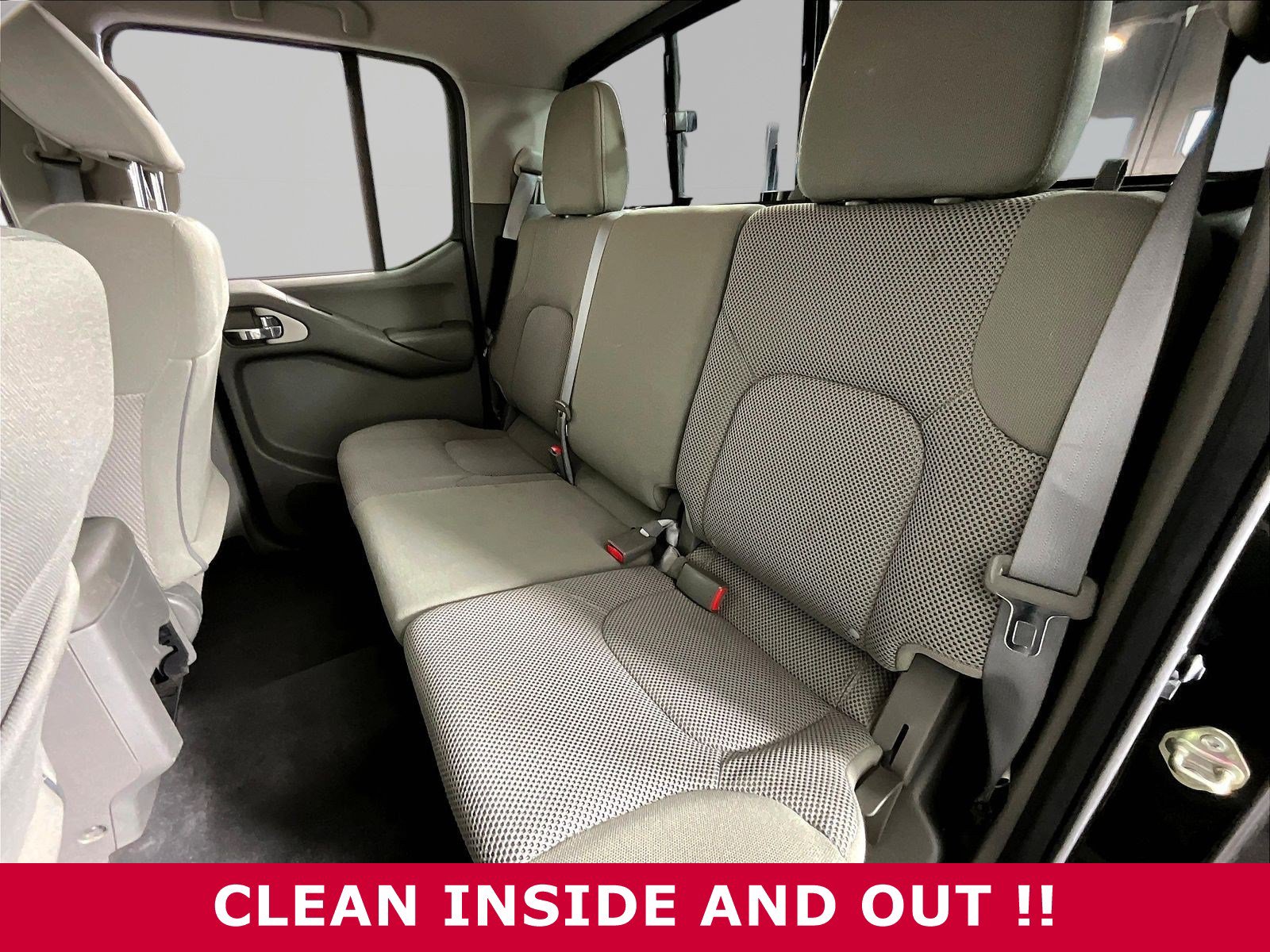 Used 2019 Nissan Frontier SV AWD/4WD image 21