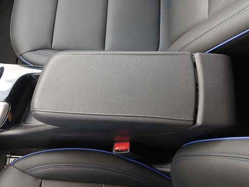 Used 2025 Buick Envista Sport Touring FWD image 43