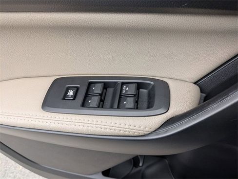 Used 2022 Ford Ranger Lariat w/ Equipment Group 501A High image 12