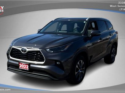 Used 2022 Toyota Highlander XLE