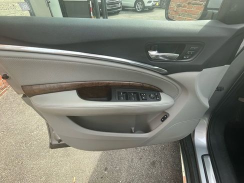 Used 2019 Acura MDX SH-AWD w/ Technology Package image 11