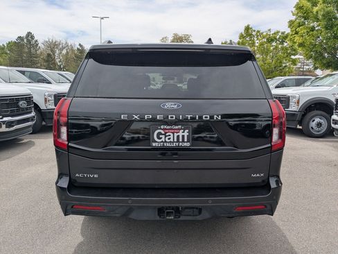 Certified 2025 Ford Expedition Max Active AWD/4WD image 9