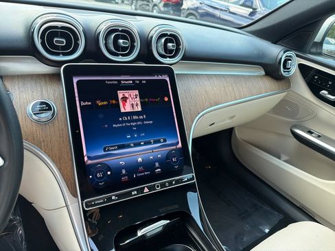 Used 2023 Mercedes-Benz C 300 Sedan w/ Exclusive Trim Package image 29