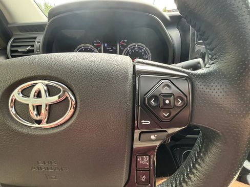 Used 2021 Toyota 4Runner TRD Off-Road Premium w/ Moonroof Package image 16