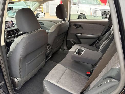 Used 2021 Nissan Rogue S FWD image 15